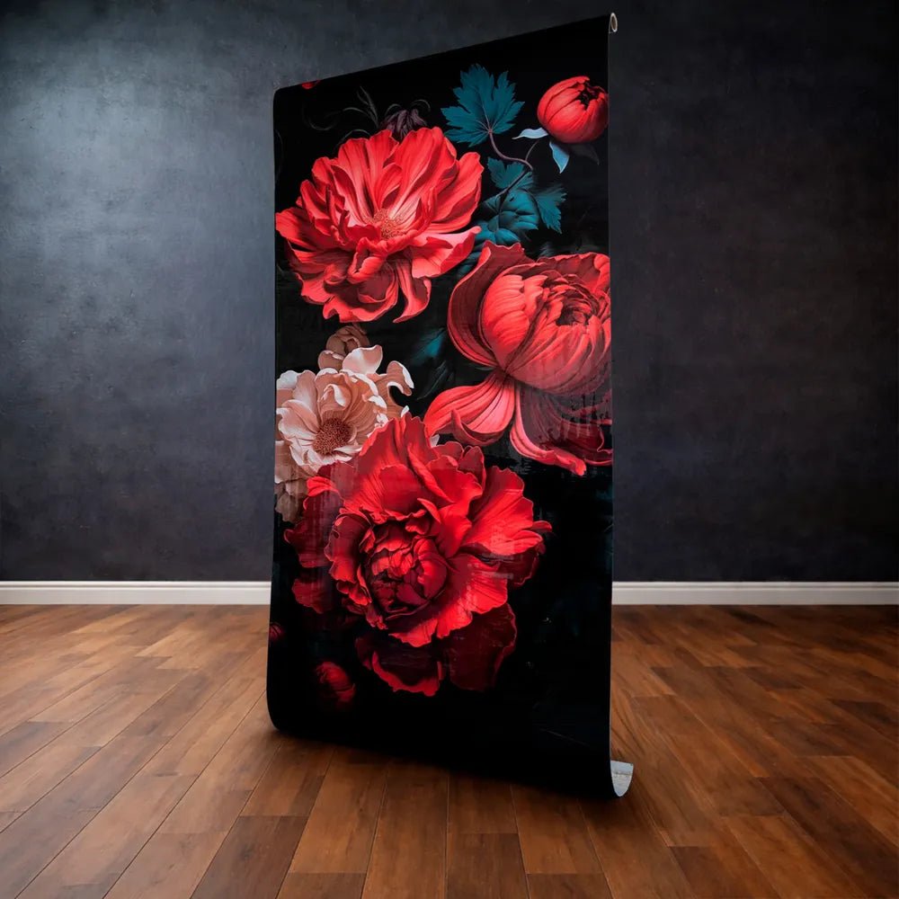 Rollo Autoadhesivo Flores Rojas Fondo Negro 1,2 x 3 m – Vinilo Decorativo para Pared - VeldorShop