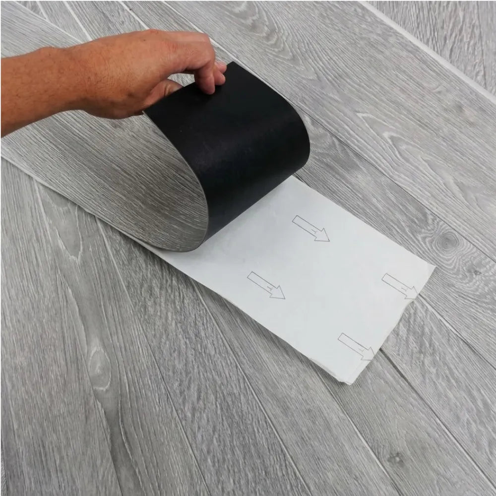 Piso Vinílico Autoadhesivo PVC Símil Madera Gris 90x15 cm – Caja x36 (4,86 m²) - VeldorShop