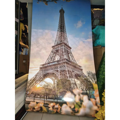 Rollo Autoadhesivo Torre Eiffel 1,2 x 3 m – Vinilo Decorativo para Pared - VeldorShop